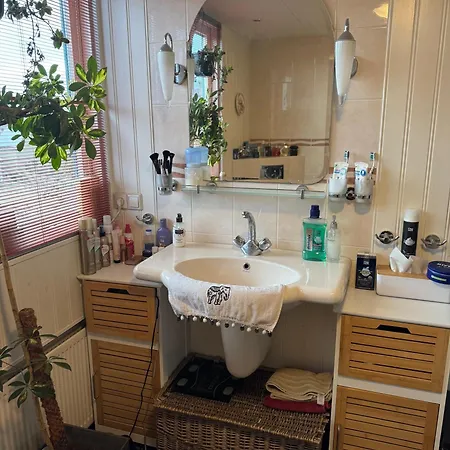 Хостел Bed En Breakfast *